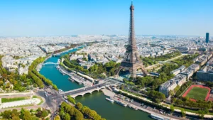 Paris travel inspired by Emily in Paris